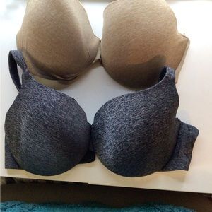 Set of 2 Cacique True Embrace T-shirt Bras 38DD